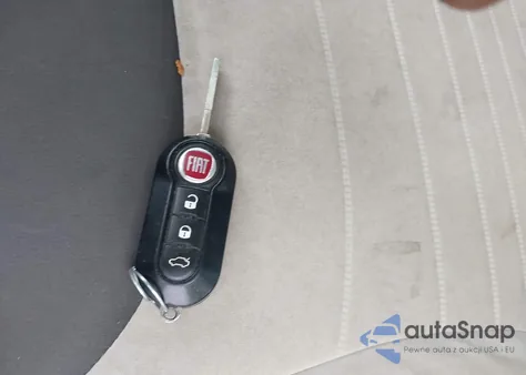 2014 Fiat 500L Easy из США, поврежденный, VIN ZFBCFABH1EZ012569